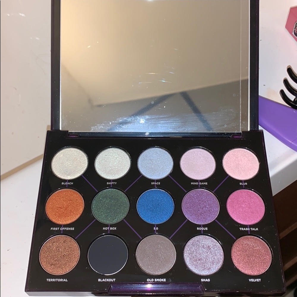 Urban Decay Distortion Palette